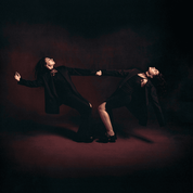 Album Love & Hyperbole