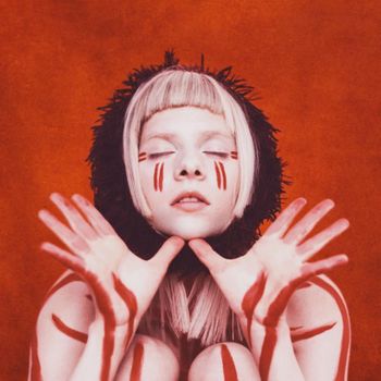 Album A Different Kind of Human (Step II) de Aurora