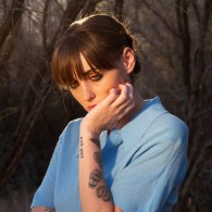 Sasha Alex Sloan foto