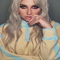 Kesha foto