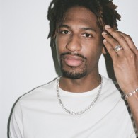 Jon Batiste foto