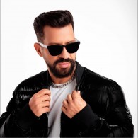 DENNIS foto