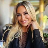 Selma Bajrami foto