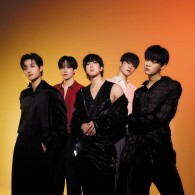 ONE PACT (원팩트) foto