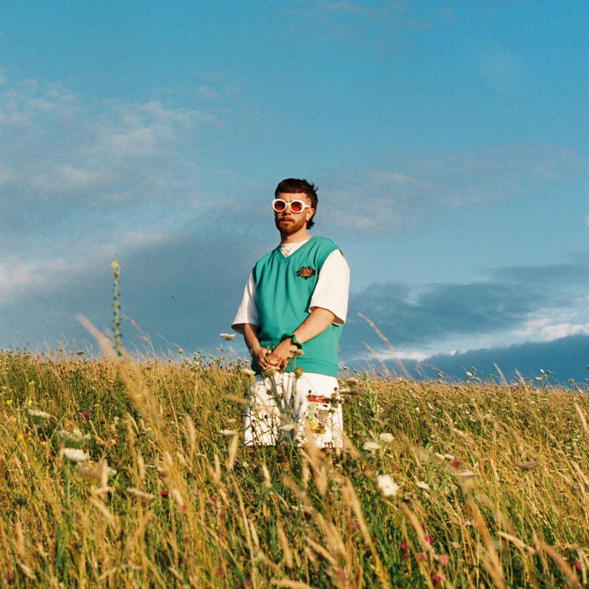 hi, my name is insecure. Lyrics - Sam Tompkins | LETRA...